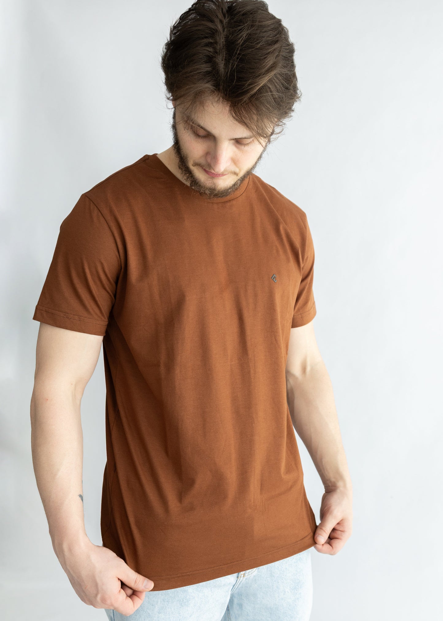 Camiseta Minimal CIEEVO Marrom